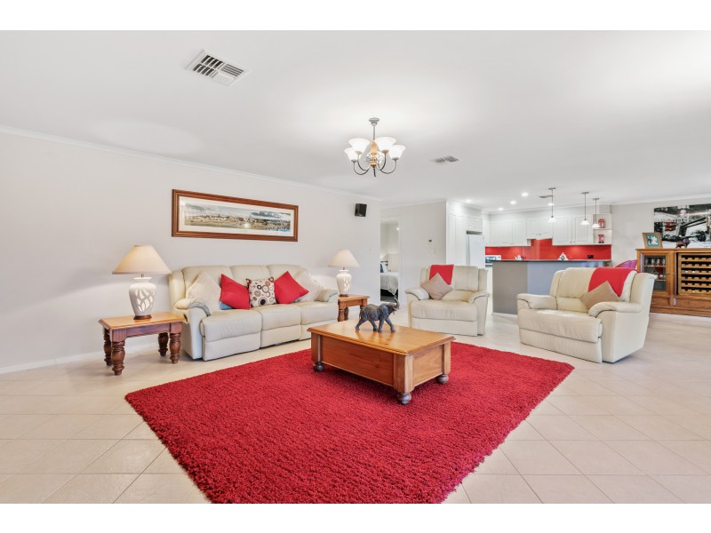 32 George Francis Drive, Mount Compass SA 5210