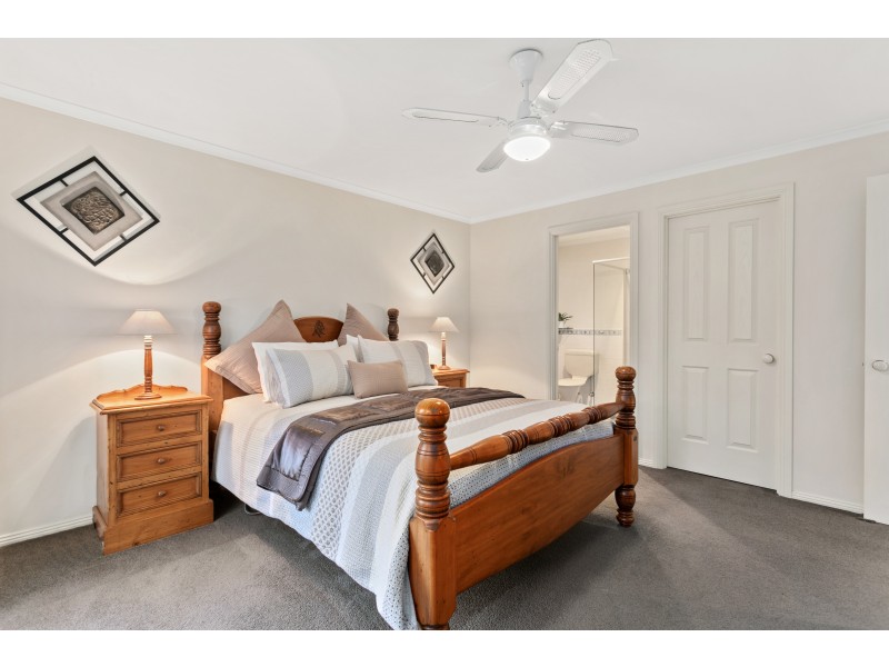 32 George Francis Drive, Mount Compass SA 5210