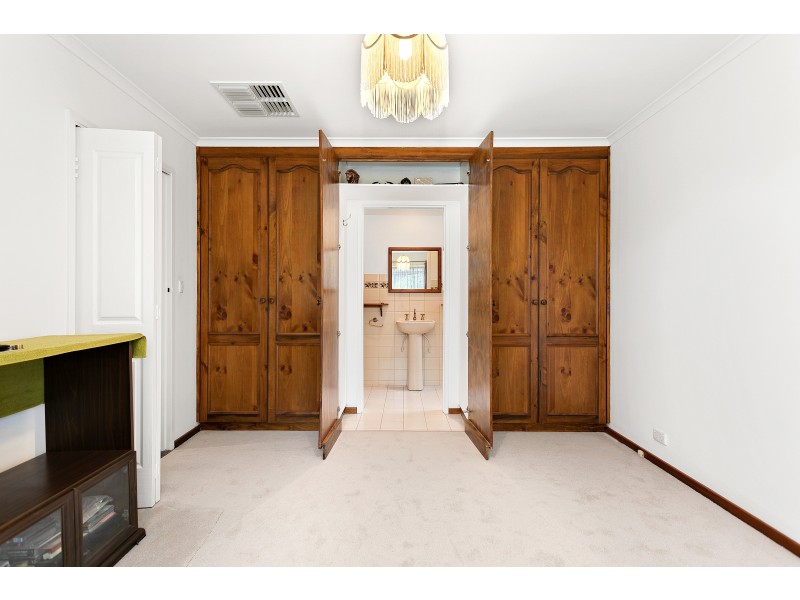 7 Opie Street, Aberfoyle Park SA 5159