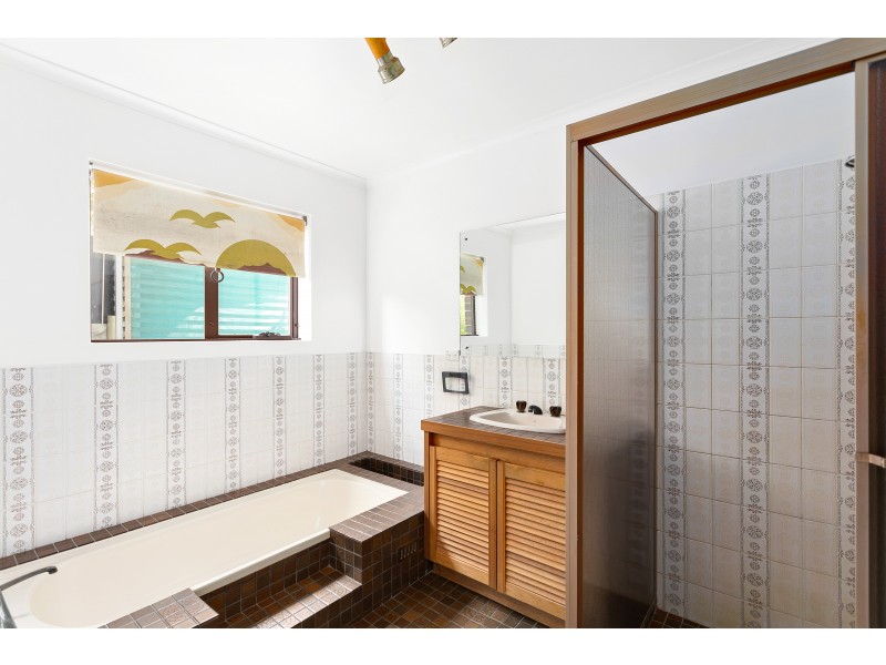 7 Opie Street, Aberfoyle Park SA 5159