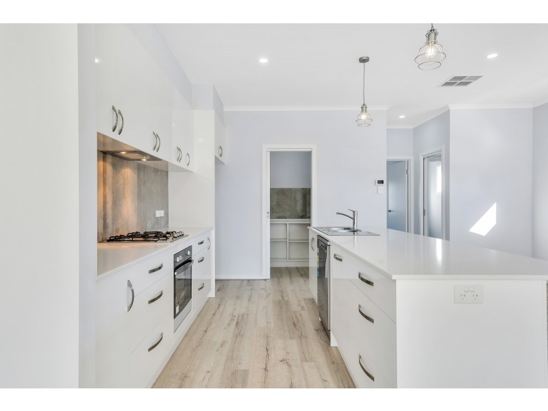 34A Third Avenue, Moana SA 5169