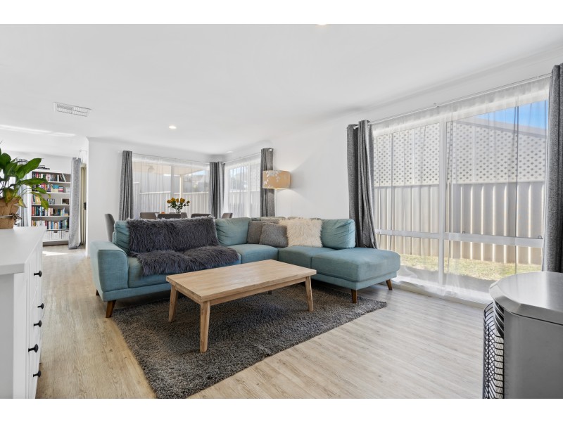 26 Estate Drive, Flagstaff Hill SA 5159