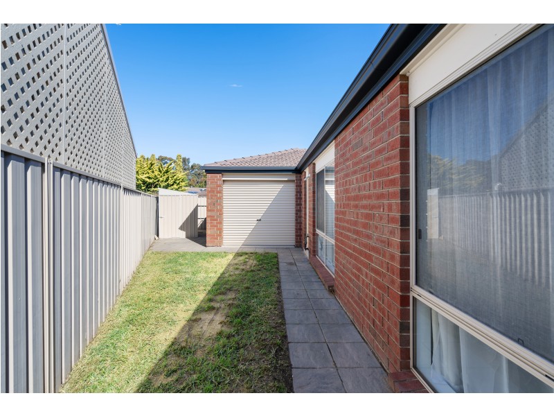 26 Estate Drive, Flagstaff Hill SA 5159