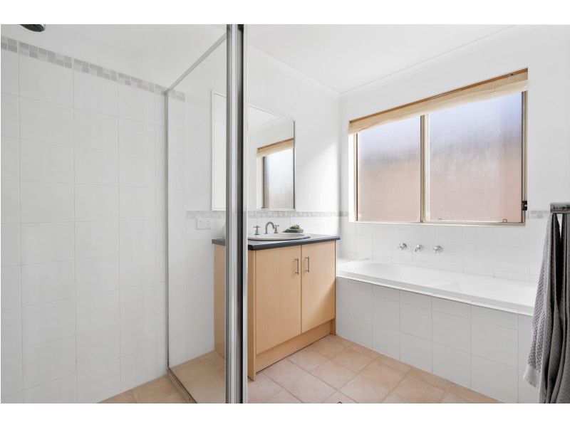 26 Estate Drive, Flagstaff Hill SA 5159