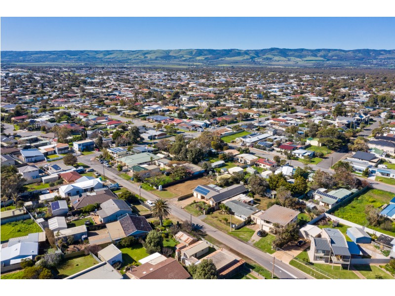 4 Stock Street, Aldinga Beach SA 5173