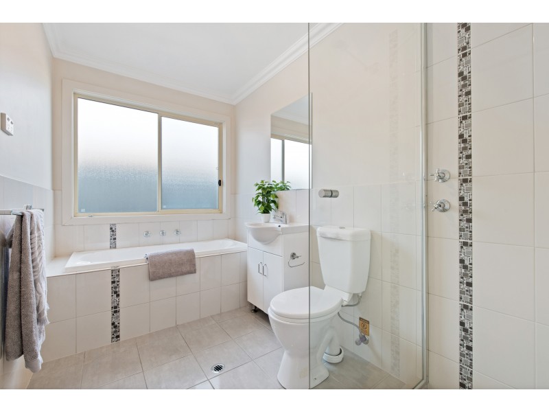 33 Mendota Avenue, Andrews Farm SA 5114