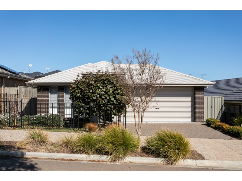 56 Vista Parade, Seaford Heights SA 5169