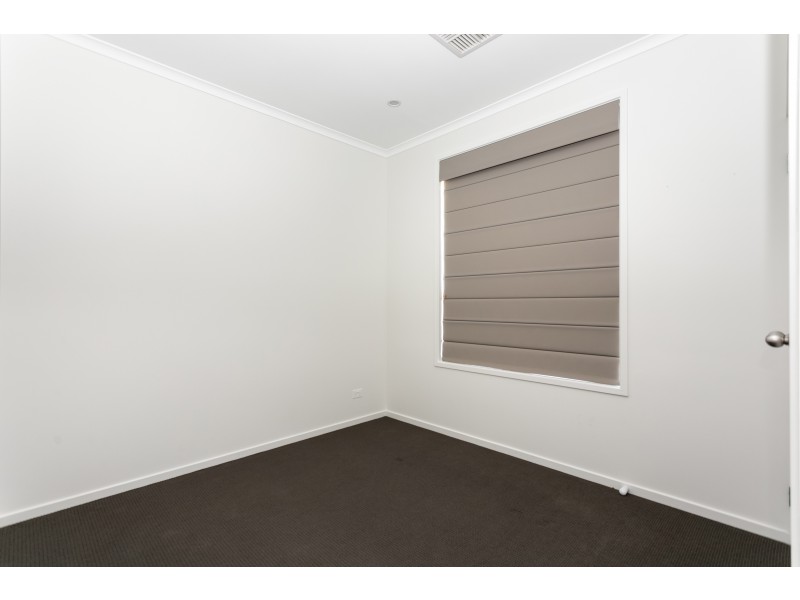 56 Vista Parade, Seaford Heights SA 5169