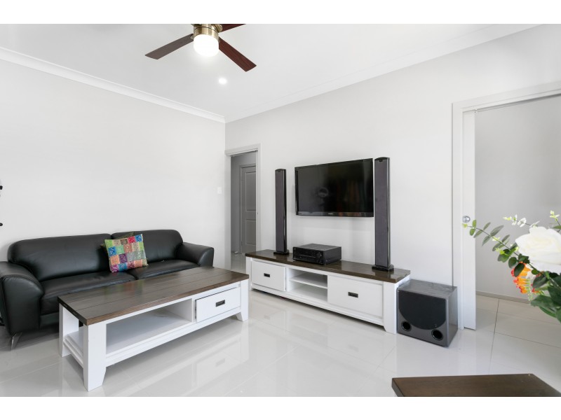 10 Saturn Court, Woodcroft SA 5162