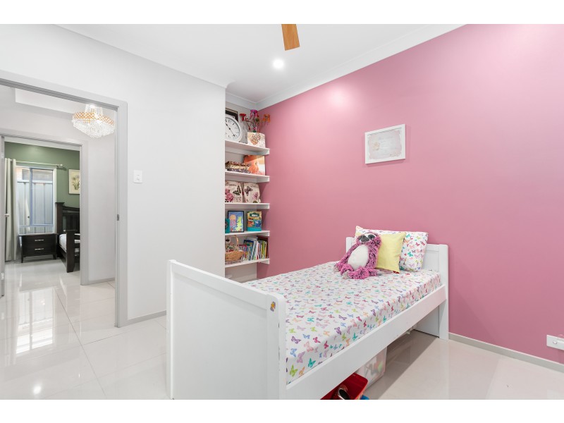 10 Saturn Court, Woodcroft SA 5162