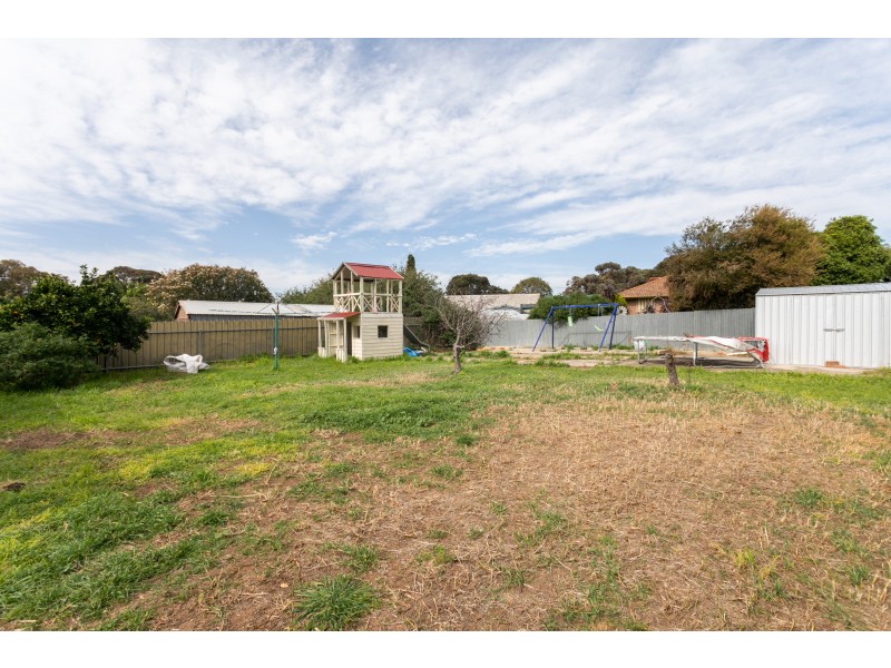 4 Blaise Street, Christie Downs SA 5164