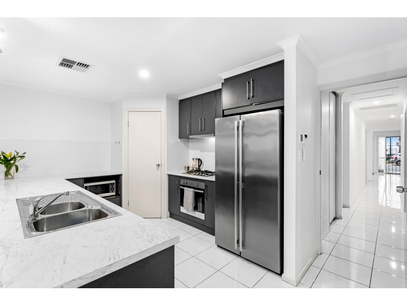 38 Cook Street, Seaford Meadows SA 5169