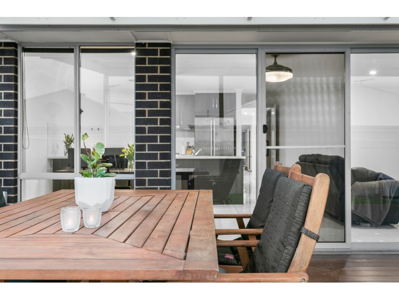 38 Cook Street, Seaford Meadows SA 5169