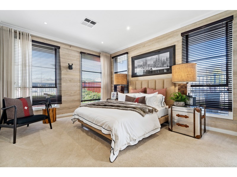 44 Vista Parade, Seaford Heights SA 5169