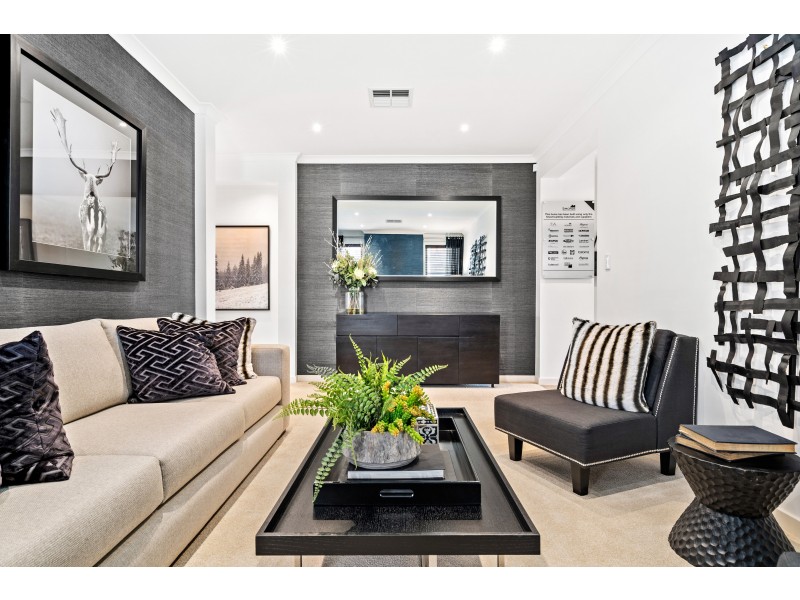 44 Vista Parade, Seaford Heights SA 5169