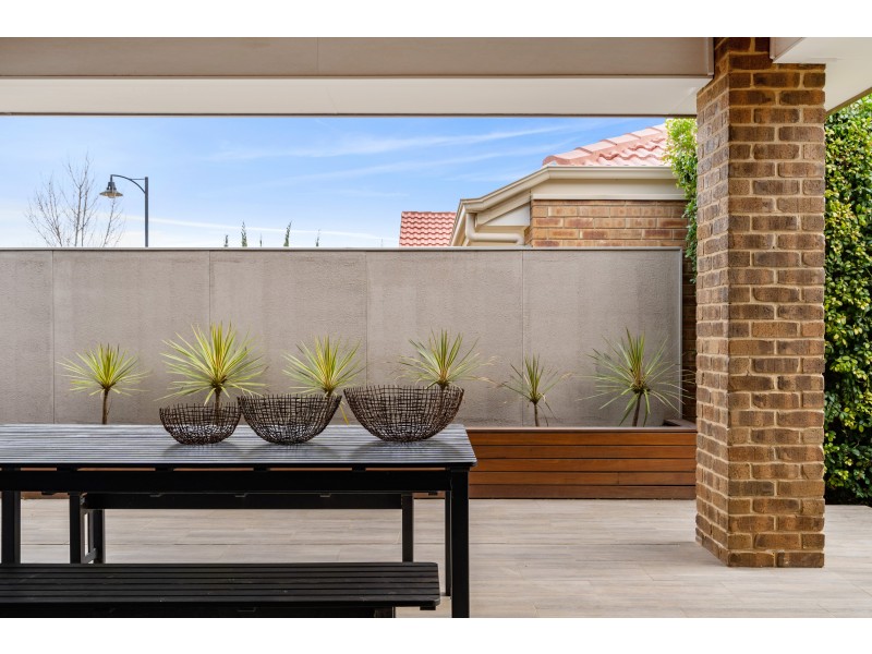 44 Vista Parade, Seaford Heights SA 5169
