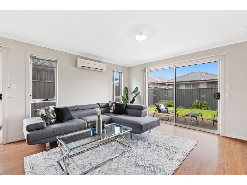 87 Centenary Circuit, Andrews Farm SA 5114