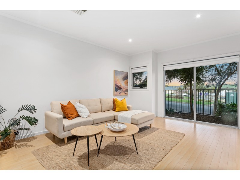 18 Orca Court, Seaford Meadows SA 5169