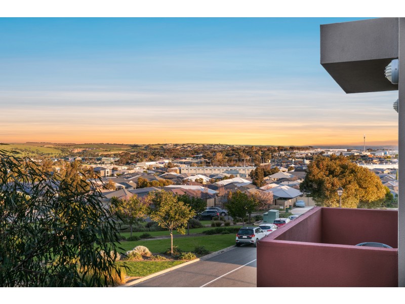 18 Orca Court, Seaford Meadows SA 5169