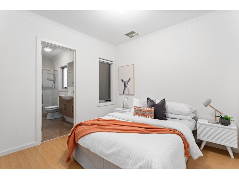 18 Orca Court, Seaford Meadows SA 5169