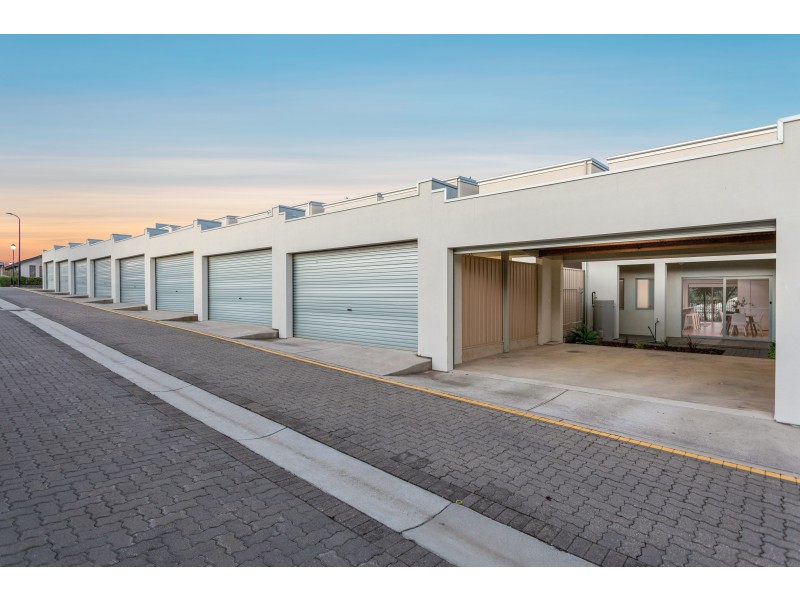 18 Orca Court, Seaford Meadows SA 5169