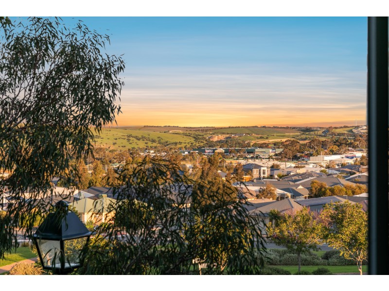 18 Orca Court, Seaford Meadows SA 5169