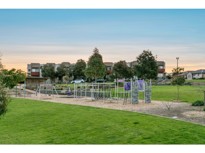 18 Orca Court, Seaford Meadows SA 5169