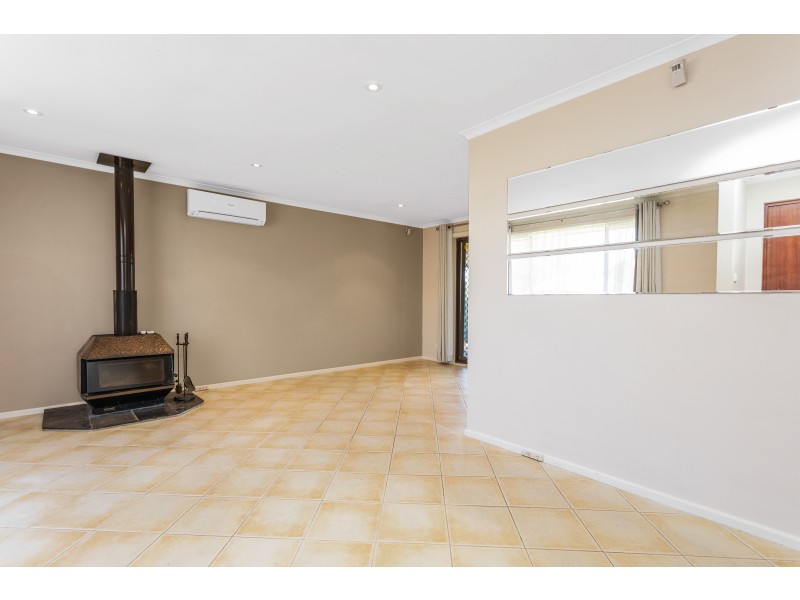 21 Sherebrooke Boulevard, Woodcroft SA 5162