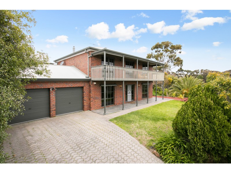 4 Caspian Court, Woodcroft SA 5162