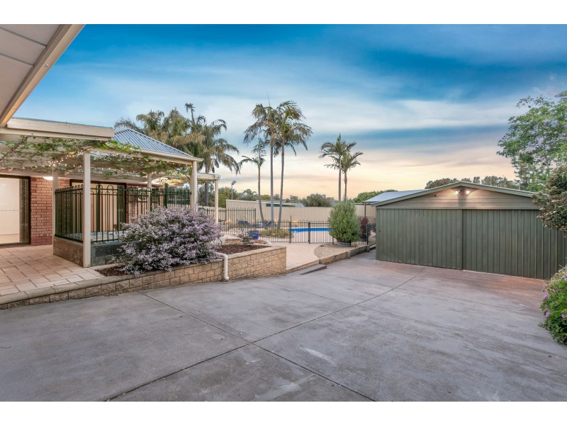 6 Barry Street, Port Noarlunga SA 5167