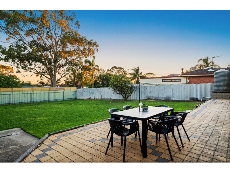 12 Marr Street, Port Noarlunga SA 5167