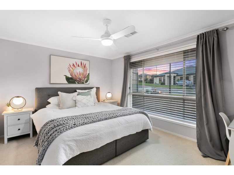 21 Beachport Road, Seaford Rise SA 5169