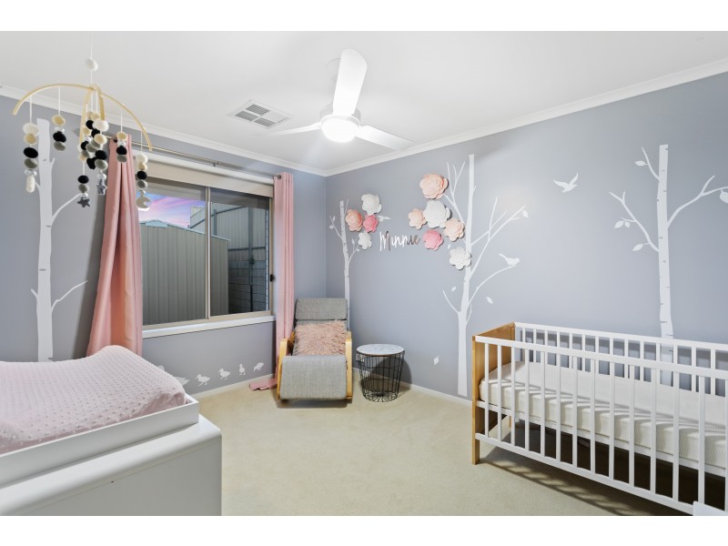 21 Beachport Road, Seaford Rise SA 5169