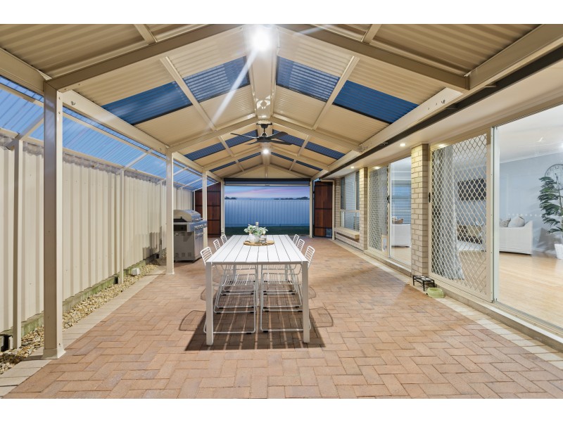 21 Beachport Road, Seaford Rise SA 5169