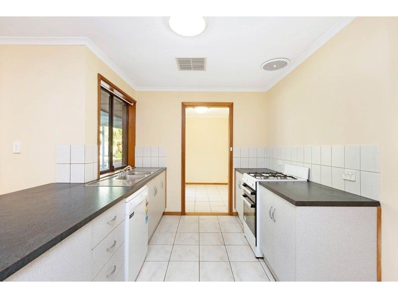 14 Cass Court, Woodcroft SA 5162