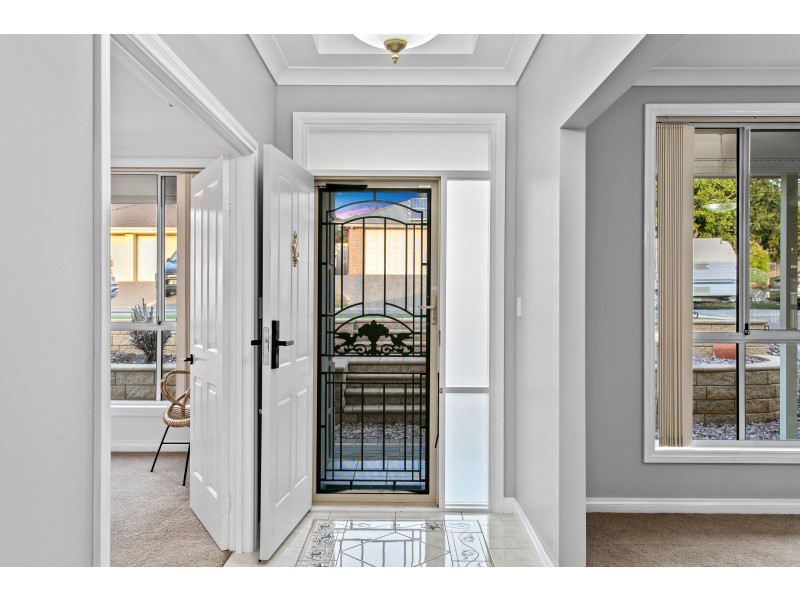 4 Horizon Avenue, Seaford Rise SA 5169