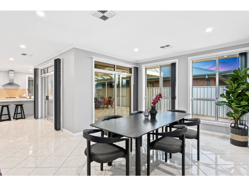 4 Horizon Avenue, Seaford Rise SA 5169