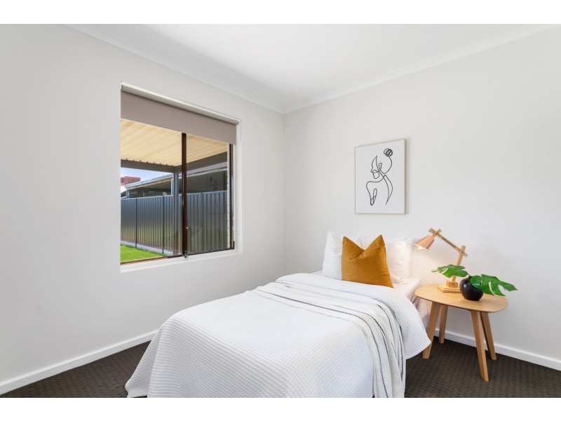16 Beacon Crescent, Seaford SA 5169