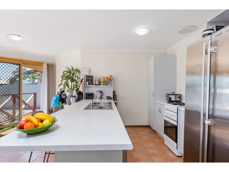 24 Standfield Road, Aldinga Beach SA 5173