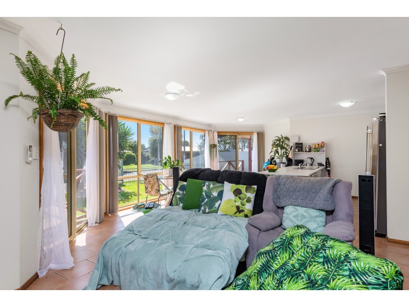 24 Standfield Road, Aldinga Beach SA 5173