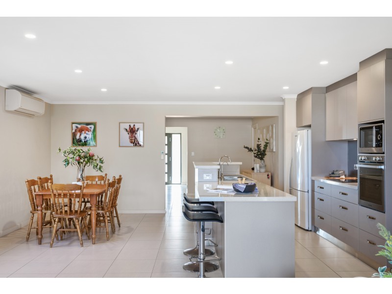 76 Second Avenue, Moana SA 5169