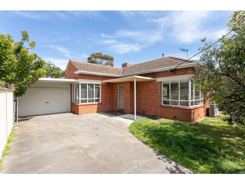 5 CHAMBERLAIN AVENUE, Clarence Gardens SA 5039