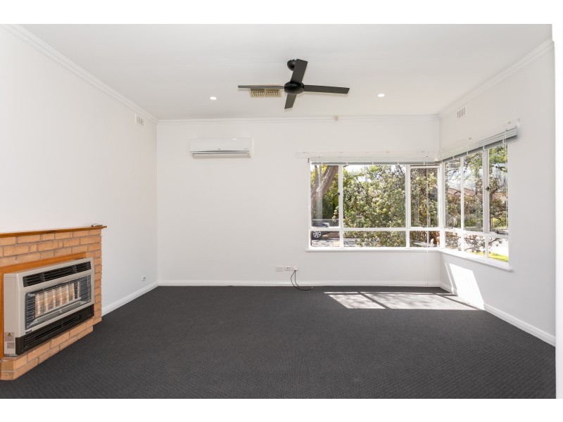 5 CHAMBERLAIN AVENUE, Clarence Gardens SA 5039