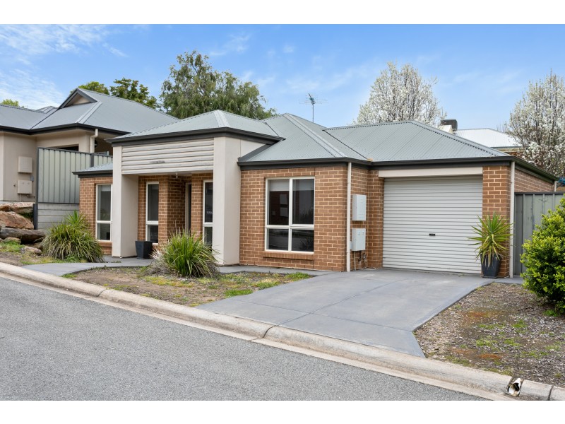 2/198 Black Road, Aberfoyle Park SA 5159