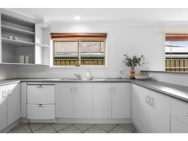 3 McCormack Crescent, Woodcroft SA 5162