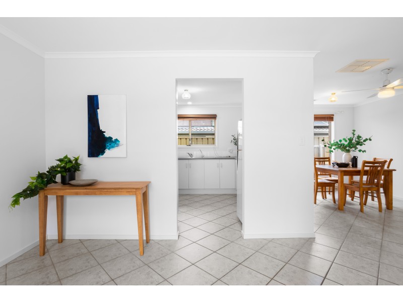 3 McCormack Crescent, Woodcroft SA 5162