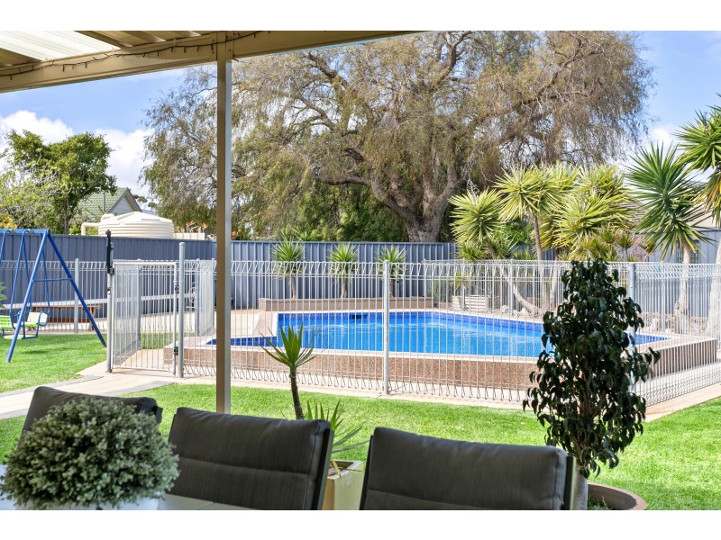 20 Shepherd Road, Christies Beach SA 5165