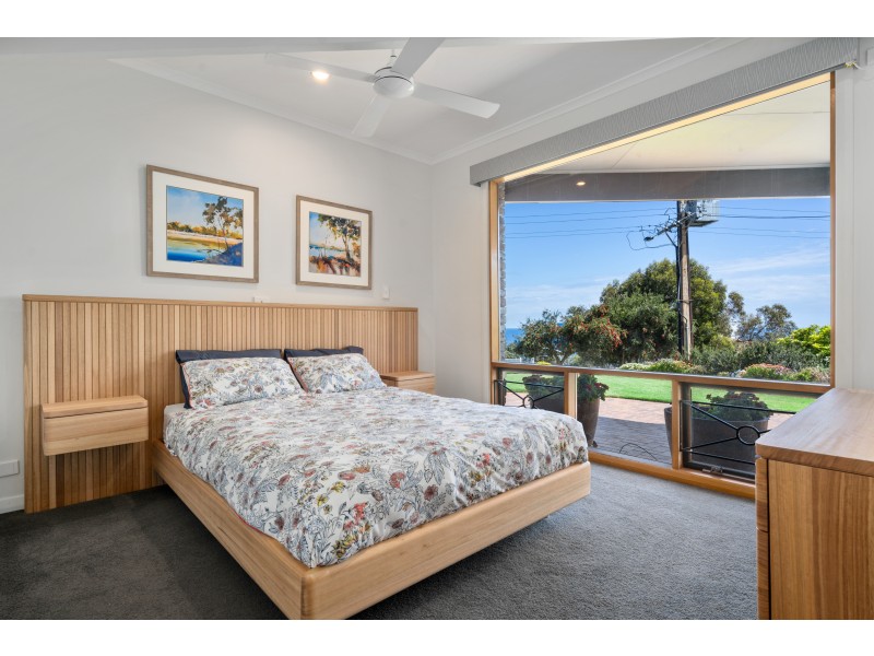 6 Kooraweera Street, Hallett Cove SA 5158