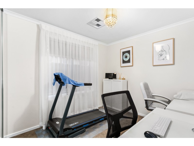 14 Admiral Pde, Seaford Meadows SA 5169