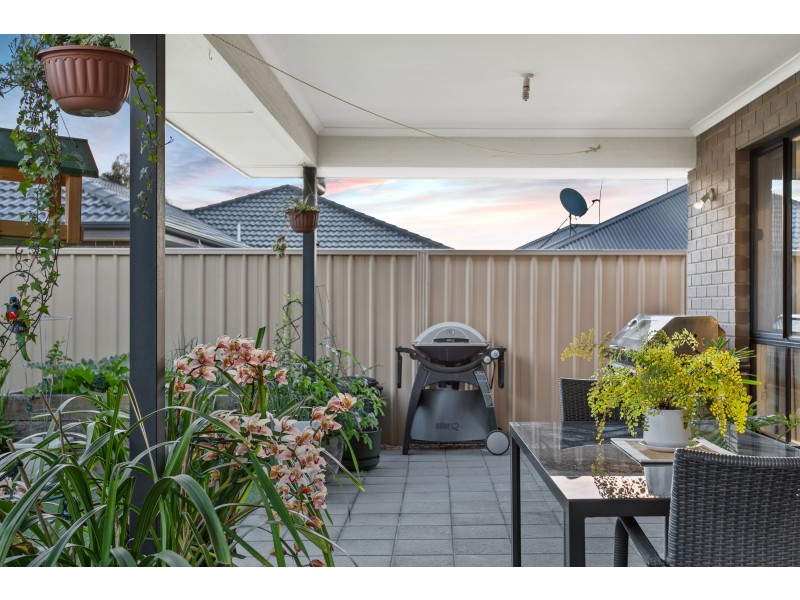 14 Admiral Pde, Seaford Meadows SA 5169